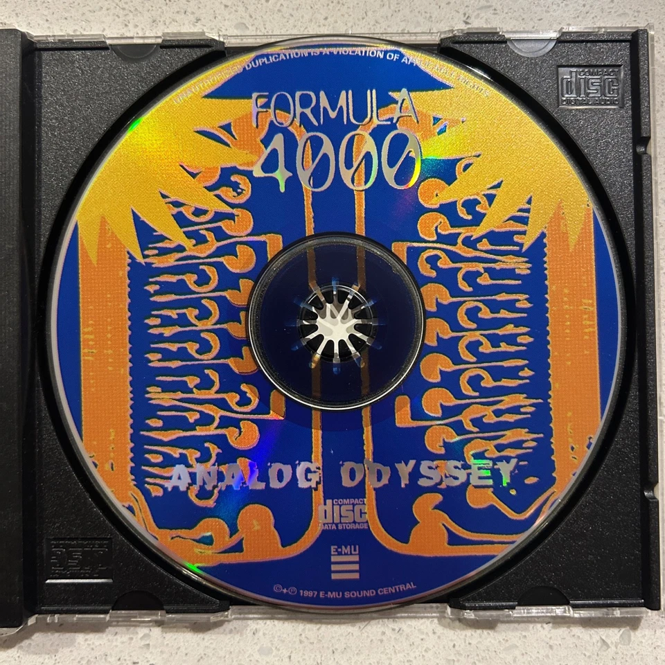 E-MU Sound Central - Formula 4000 Analog Odyssey - Sample CD [ESC-5302]  1997 - Image 4 of 4