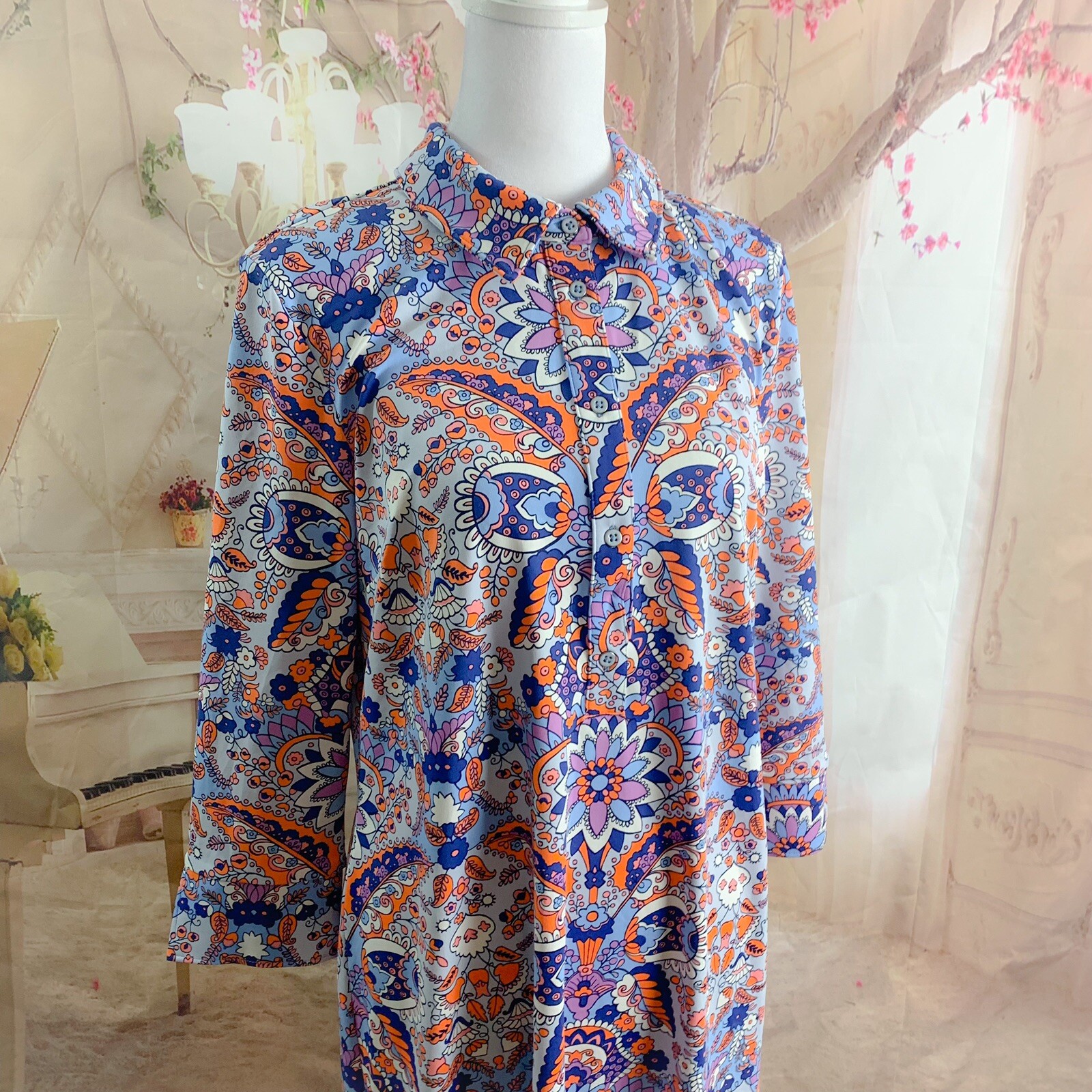 Talbots Women’s Collared Geometric Button Shirt D… - image 6