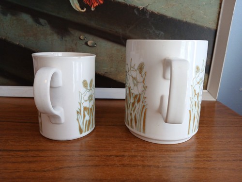 Vintage Hornsea Pottery Fleur pattern large Jug 12cm + Mug set used condition - Picture 2 of 9