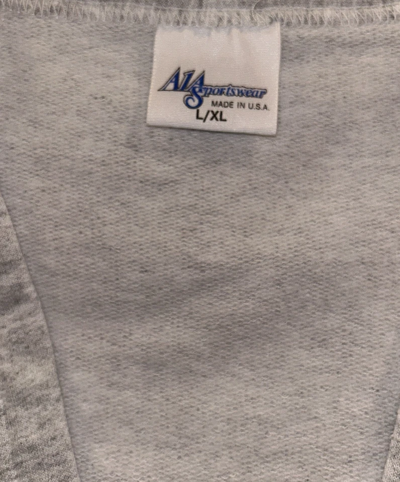 Vintage Christmas Sweater Women’s Size Large/XL Cardigan Pockets - Image 3 of 4