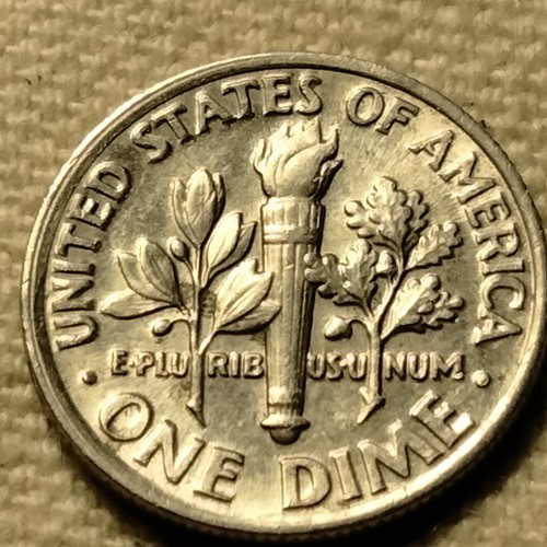 1988 P Roosevelt Dime Off- Center Misaligned Die Error - Picture 4 of 6