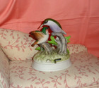 GORHAM JAPAN 5.5" PORCELAIN MUSIC BOX-PLAYS QUE SERA SERA-RARE ON/OFF SWITCH- — photo 3
