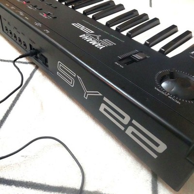 YAMAHA SY22 Synthesizer Keyboard 61 Keys Music equipment Operation