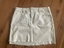 Old Navy Womens White Denim High Rise Skirt Size 12 Distressed Hem Excellent