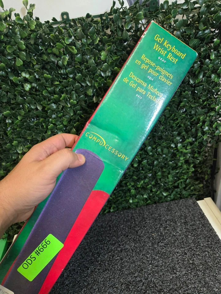 Compucessory Model 23716 – Gel Wrist Rest – Ergonomic Design – Brand New - Image 3 of 4