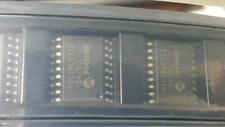 (2 PCS) PIC16LC711T-04/SO MICROCHIP IC MCU 8BIT 1.75KB OTP 18SOIC