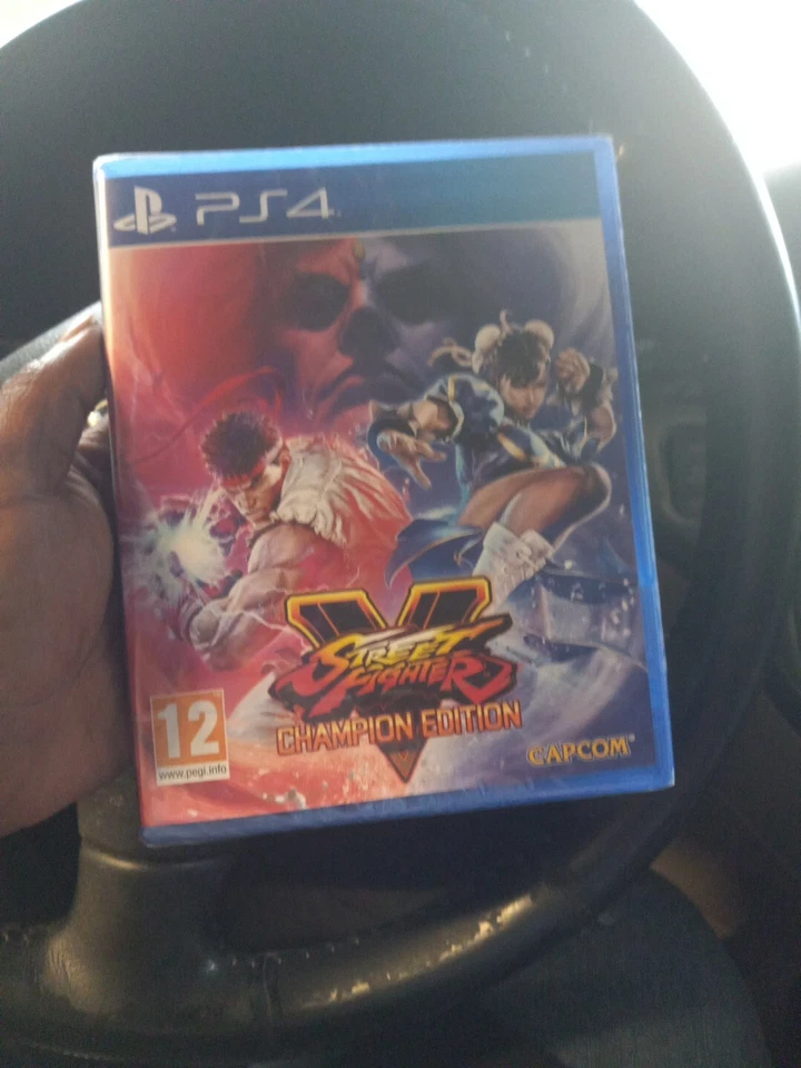 Streetfighter 5 Champion Edition PS4 UK Version - Image 3 of 3