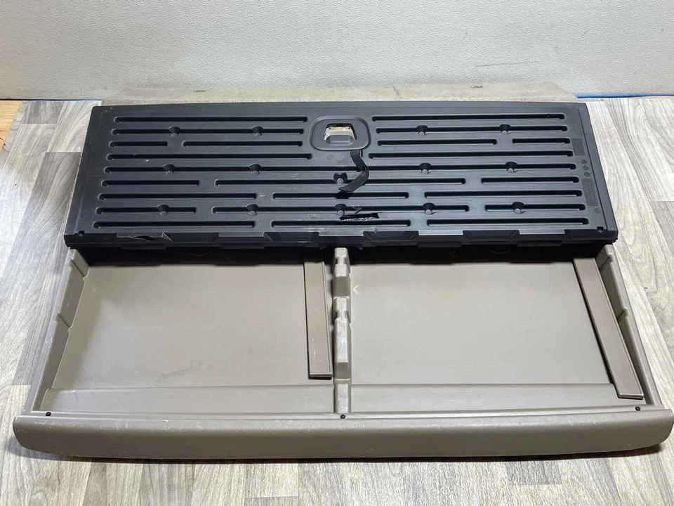 Se adapta a 15-20 CHEVY SUBURBAN 1500 maletero trasero espacio cubierta panel gris moldura = H0K Foto 3 de 4