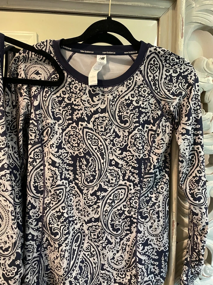New Balance пейсли бак и длинным рукавом комплект - XS (полиэстер, эластан) - Изображение 3 из 4