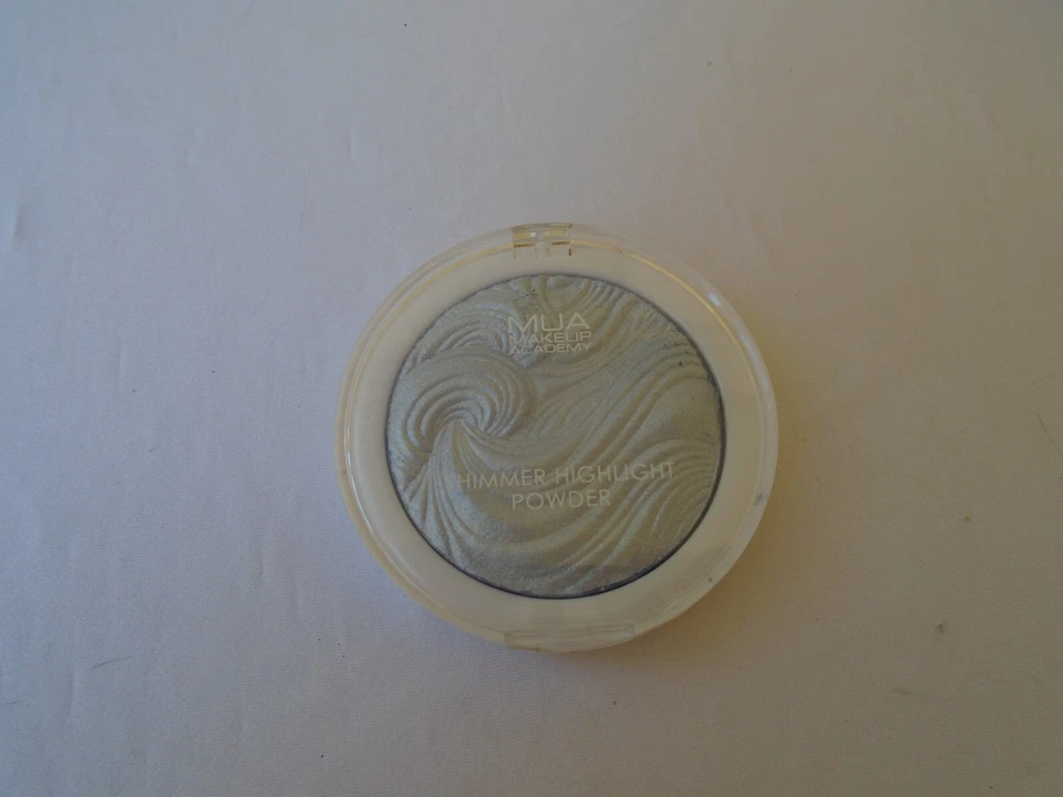 MUA Undress Your Skin Shimmering Highlighter Ice Sparkle New - Image 2 of 2