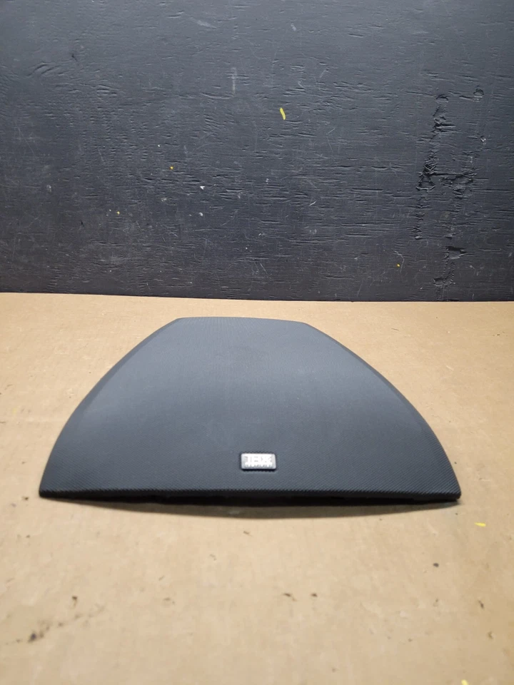 Отделочный чехол для центрального динамика приборной панели Lincoln MKT 2010–2019 годов выпуска H7648 PS - Изображение 2 из 4