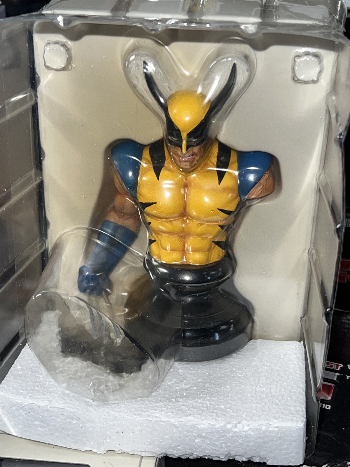 2008 Diamond Select Toys Marvel Icons Wolverine Mini Bust #638/5000