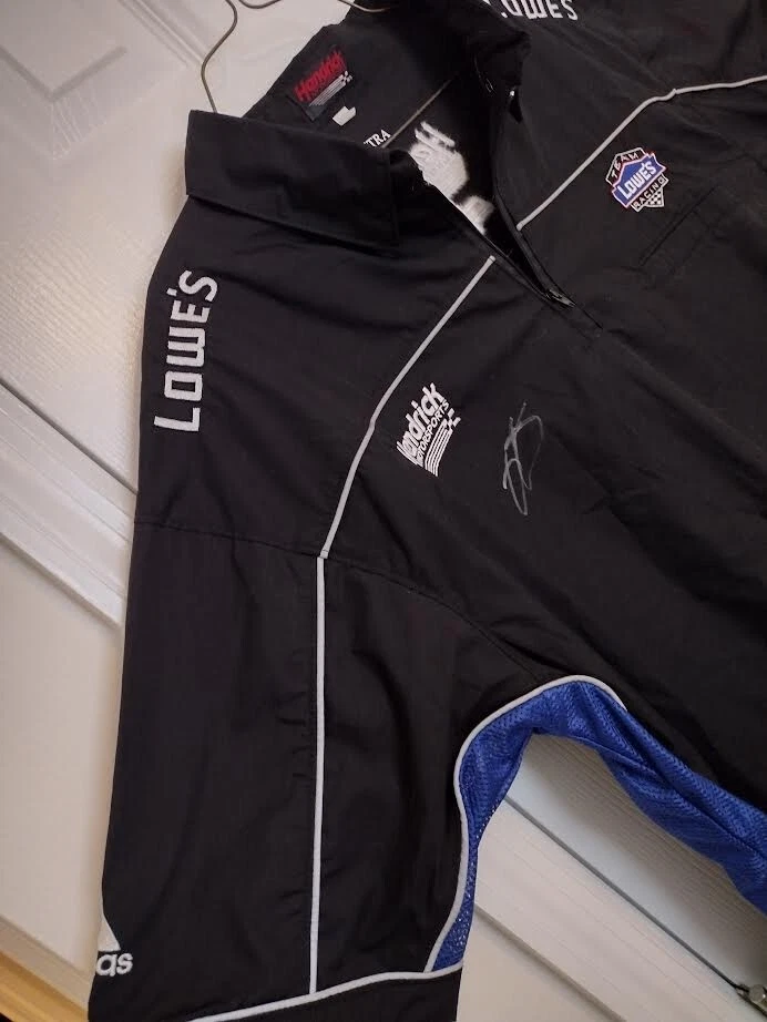 VTG Nascar Jacket Jimmie Johnson Mens Lowes Hendrick Jacket - Autographed - Sz L - Image 3 of 4