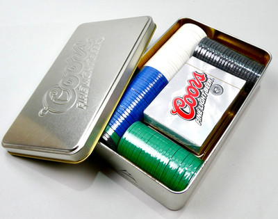 Coors Light Beer Poker Set Chips Karten Metall Blechdose - geöffnet / Inhalt versiegelt
