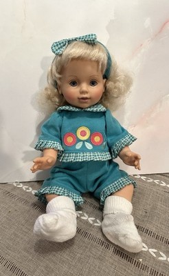 Vintage 1995 Playmates Baby So Beautiful Doll 14  Blonde Girl