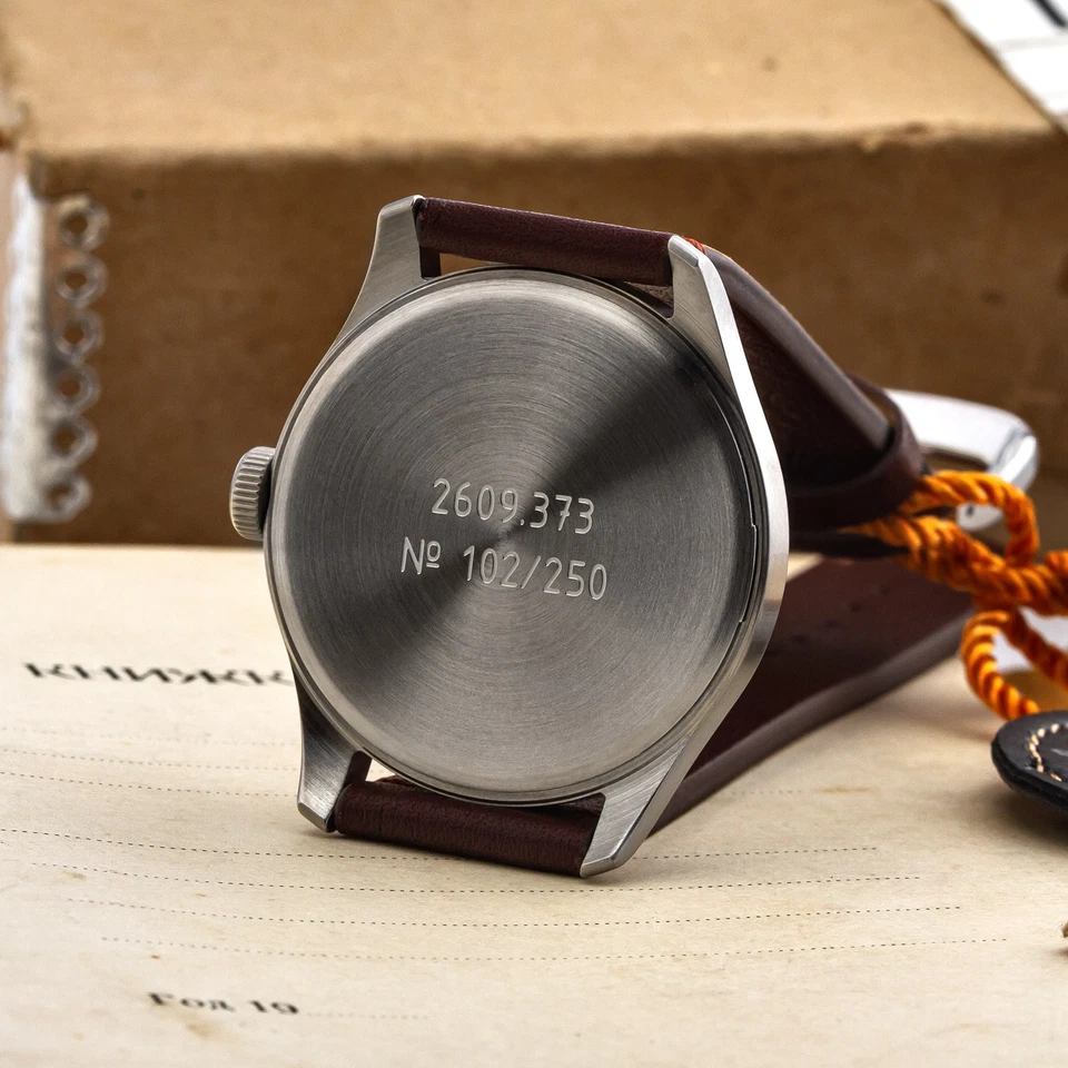 Sturmanskie Gagarin Klassik 40 mm Poljot 2609 Handaufzug Minimalismus Bauhaus - Bild 4 von 4