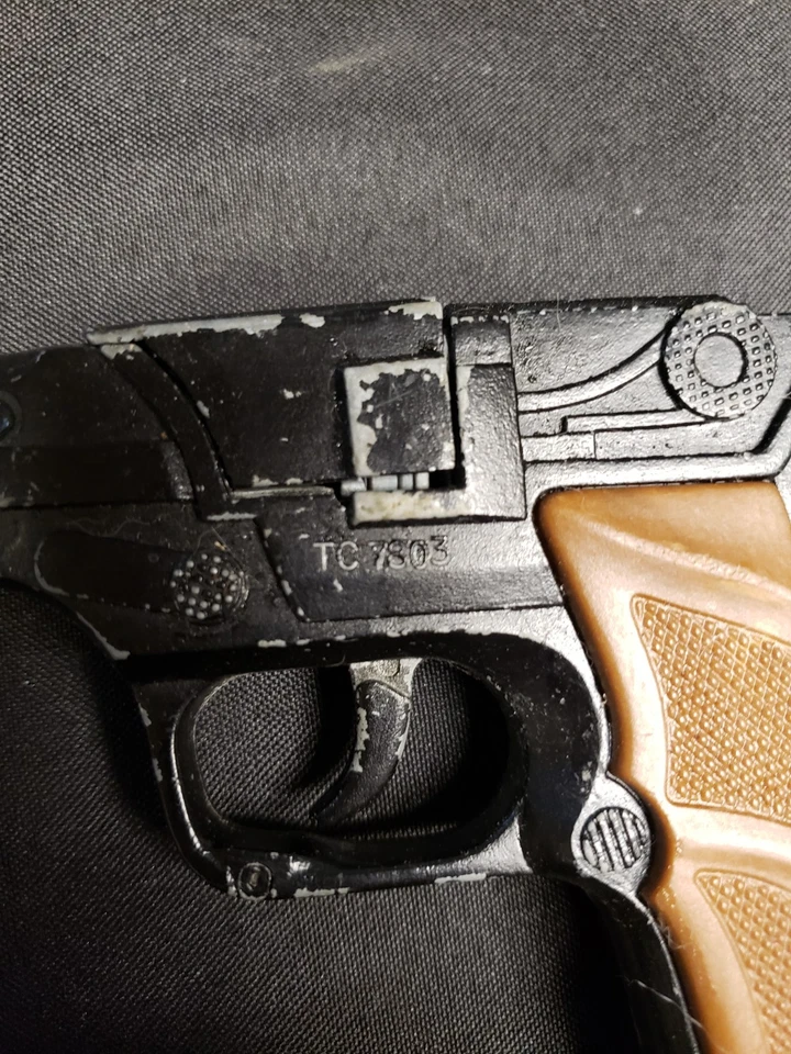 Leer Raro Juguete De Colección Schylling Diecast Juguete Gorra Pistola TC 7803 Alemán Luger Réplica Foto 3 de 4