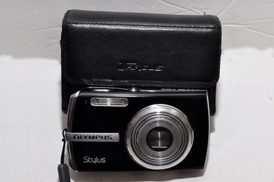 Olympus Stylus 1200 Digital Camera | 12MP, 3x Zoom, Splash Proof | Camera case