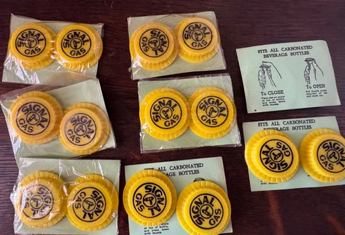 14 Vintage Yellow Plastic Signal Gas Oil Bottle Cap Premium Advertising Sign