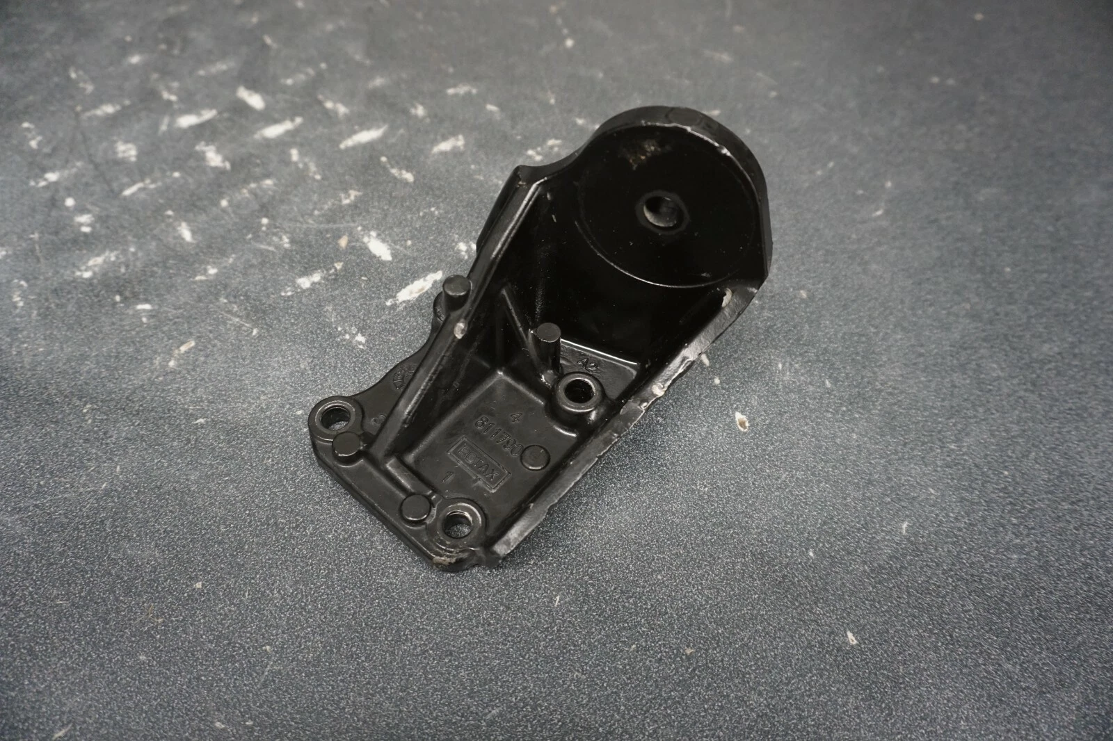 2002-2017 Sea-Doo OEM Front Engine Motor Mount Bracket 420811792 RXT RXP GTX