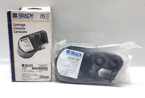 ETIQUETA CARTUCHO BRADY M-250-1-342 NEGRO SOBRE BLANCO 1.015"X0.439" - Imagen 2 de 7