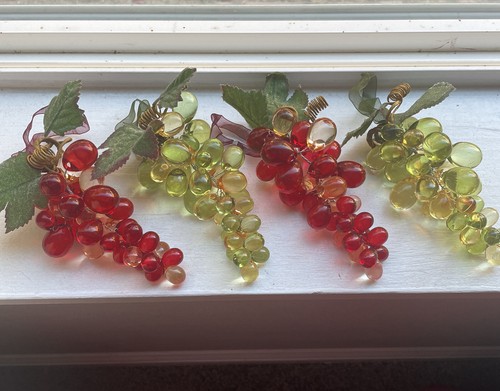Lucite Grapes Bunch 5"Red, Green, Sugared Leaves, Ribbon Ornament*EUC* - Picture 2 of 11