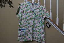 DICKIES MEDICAL SCRUB TOP GREEN FROGS SIZE SMALL NWT