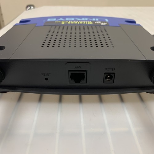 Linksys WAP54G v3.1 54 Mbps Wireless-G Access Point - No Power Cable - Picture 4 of 6