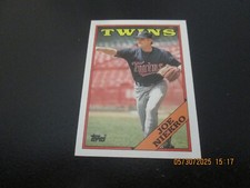 JOE NIEKRO TWINS 1988 TOPPS BASEBALL CARD  #473