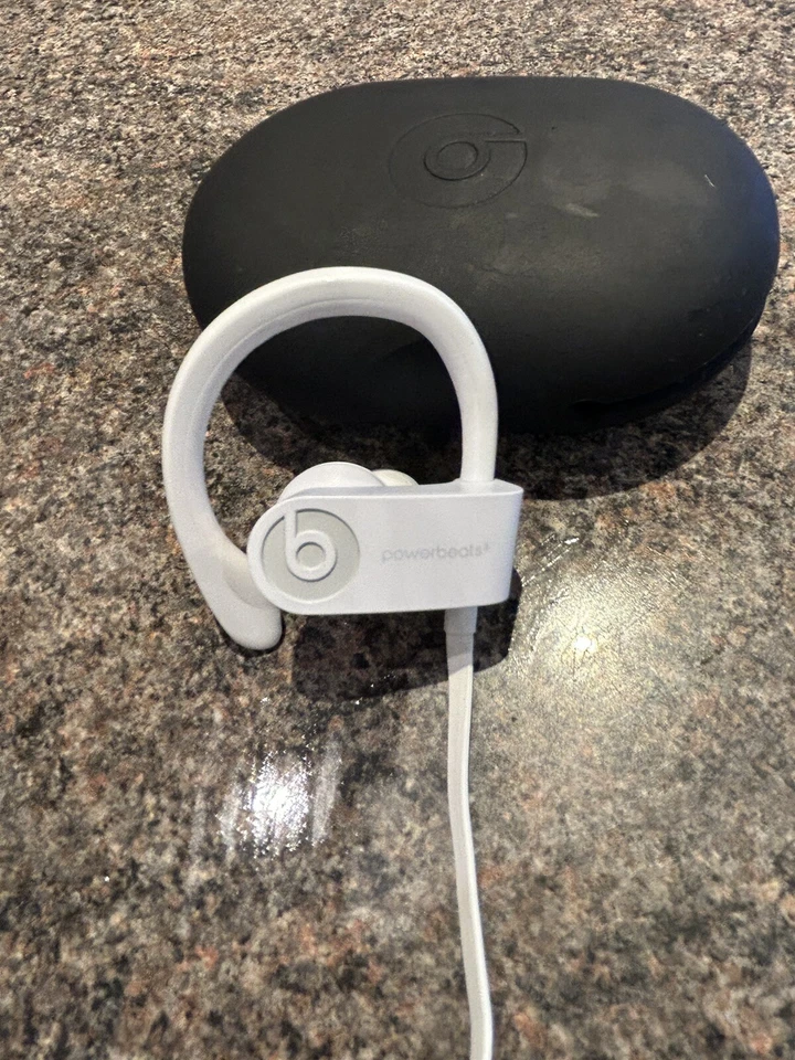 Beats Powerbeats3 Wireless, photo 4 of 5