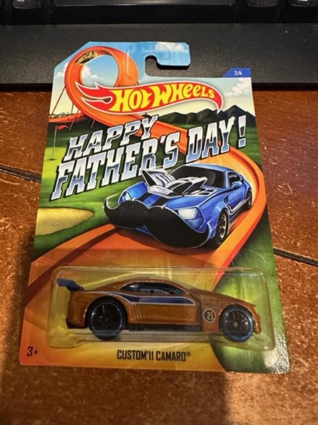 2015 Hot Wheels Happy Father&rsquo;s Day Custom &lsquo;11 Camaro 2/4 | eBay