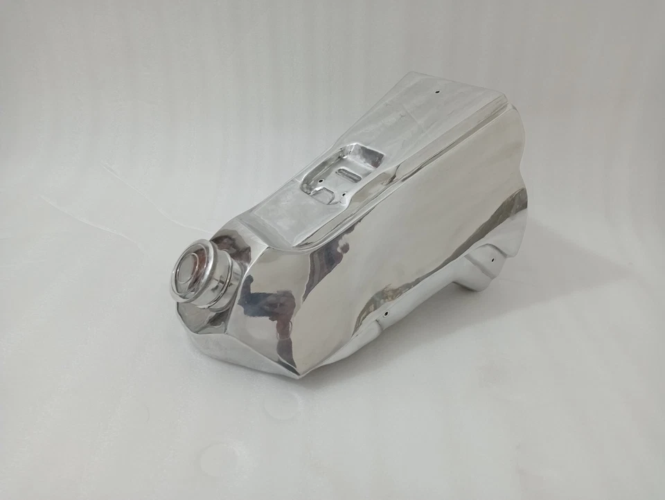 Yamaha YZ250 YZ 250 1990 Aluminium Alloy Polish Gas Fuel Petrol Tank +Cap - Image 4 of 4