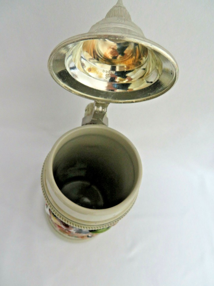 German Beer Stein 1 Liter With Pewter Lid / Maker Marks on Bottom 38