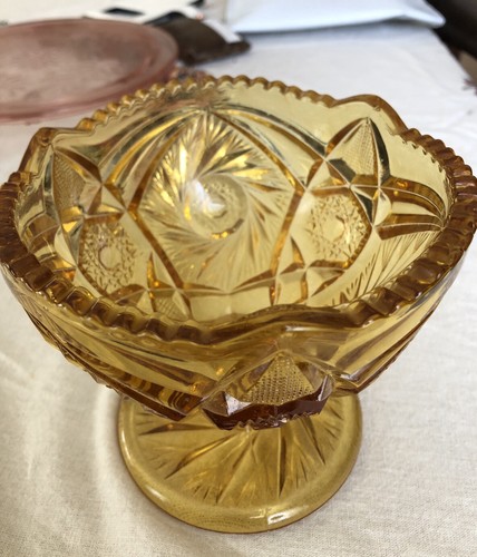 Vintage Imperial Glass Ohio Mogul Variant Ruffled Footed Compote Candy Dish - Picture 2 of 4