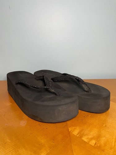 vintage platform flip flops