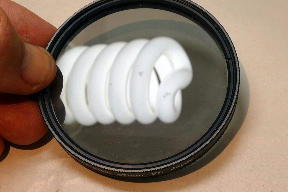 Merkury Optics 67mm PL Lens filter Polarizing Linear - Image 4 of 4