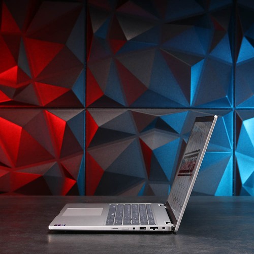 Dell Pro 16 Plus PB16250 // Ultra 5 235U, 32 GB RAM, 512 GB SSD + Estación de acoplamiento - Imagen 3 de 7