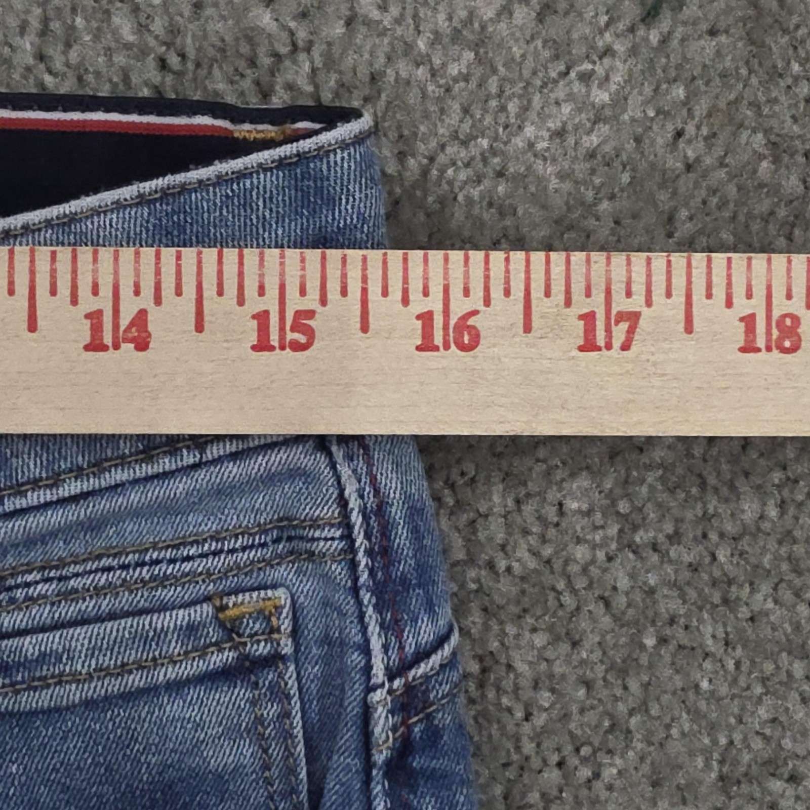 Picture 9 of 12