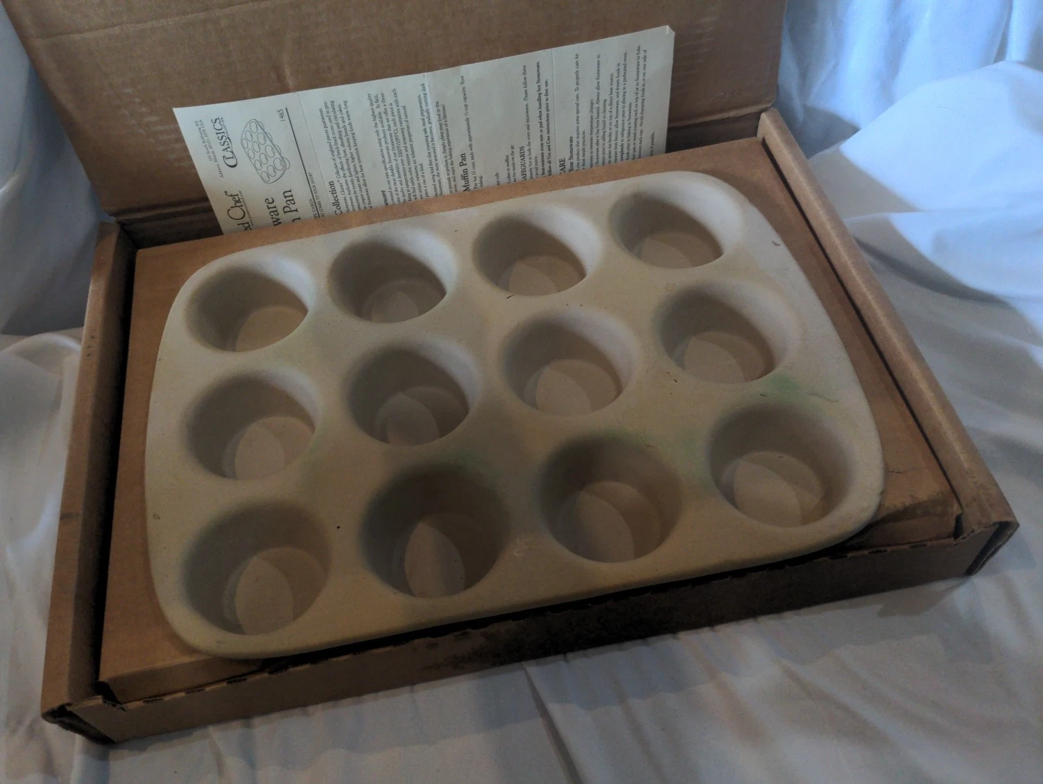 Pampered Chef Stoneware 12 Count Muffin Cupcake Pan #1465 – In the Box
Opens in a new window or tab