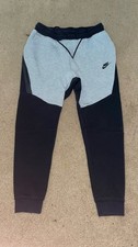 nike tech fleece Tracksuit - Black Grey - Medium - 928483- 805162-