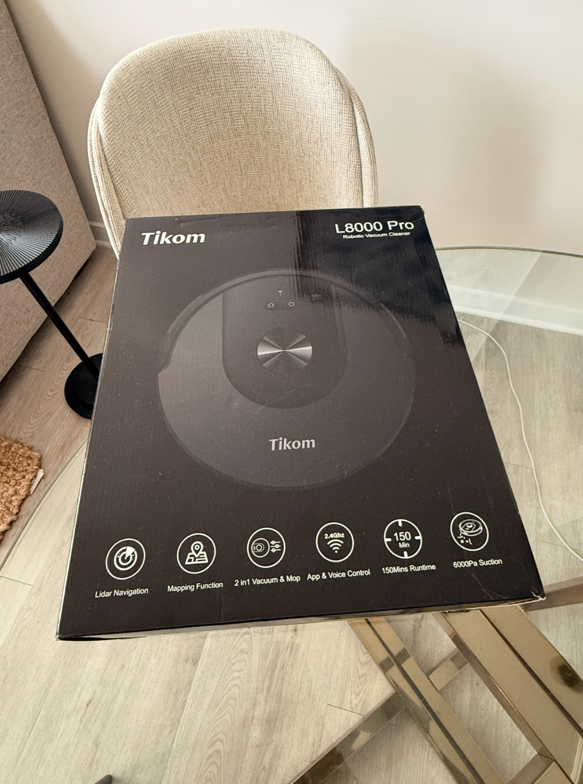 Tikom L8000 Smart Robot Vacuum and Mop