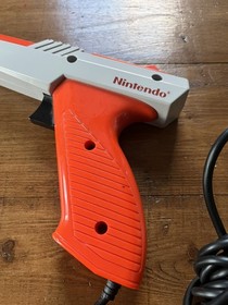 Duck Hunt & Zapper for NES - Boxed w/sleeve - UK PAL Nintendo  