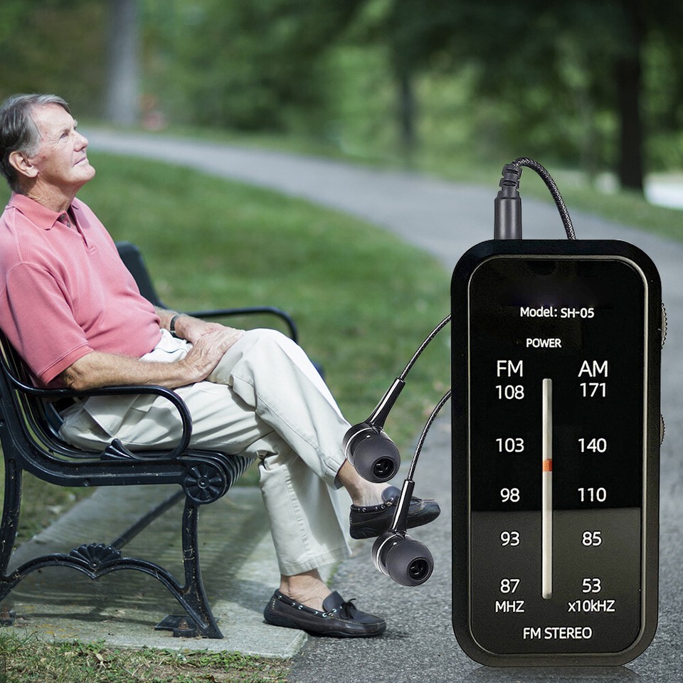 Emergency Radio with Back Clip Hand Radio Music Player for Walk Jogging