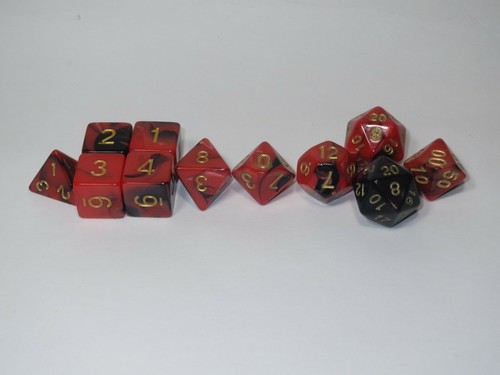 Set di 11 dadi nuovi D&D RPG - salmone di mezza notte - Foto 1 di 5