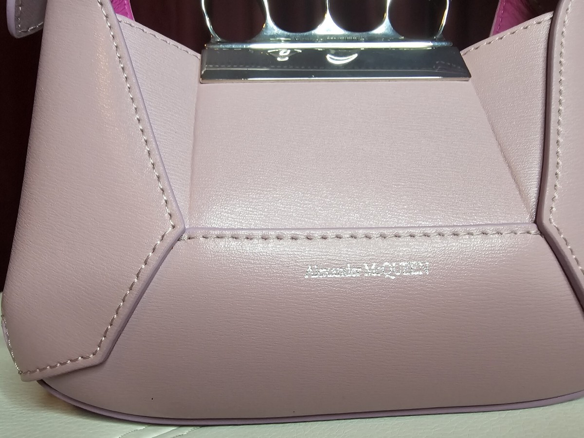 ハンドバッグ ALEXANDER MCQUEEN SAND LEATHER MINI JEWELLED HOBO HANDBAG Alexander McQueen The Mini Jewelled Hobo Bag