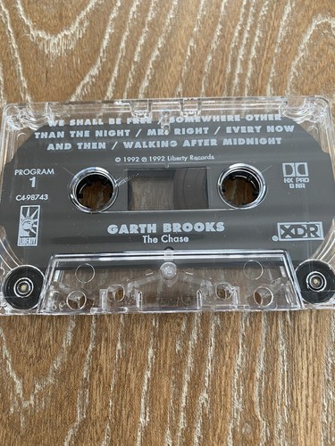 Garth Brooks The Chase Cassette Tape 1992 Liberty Records - Picture 4 of 8