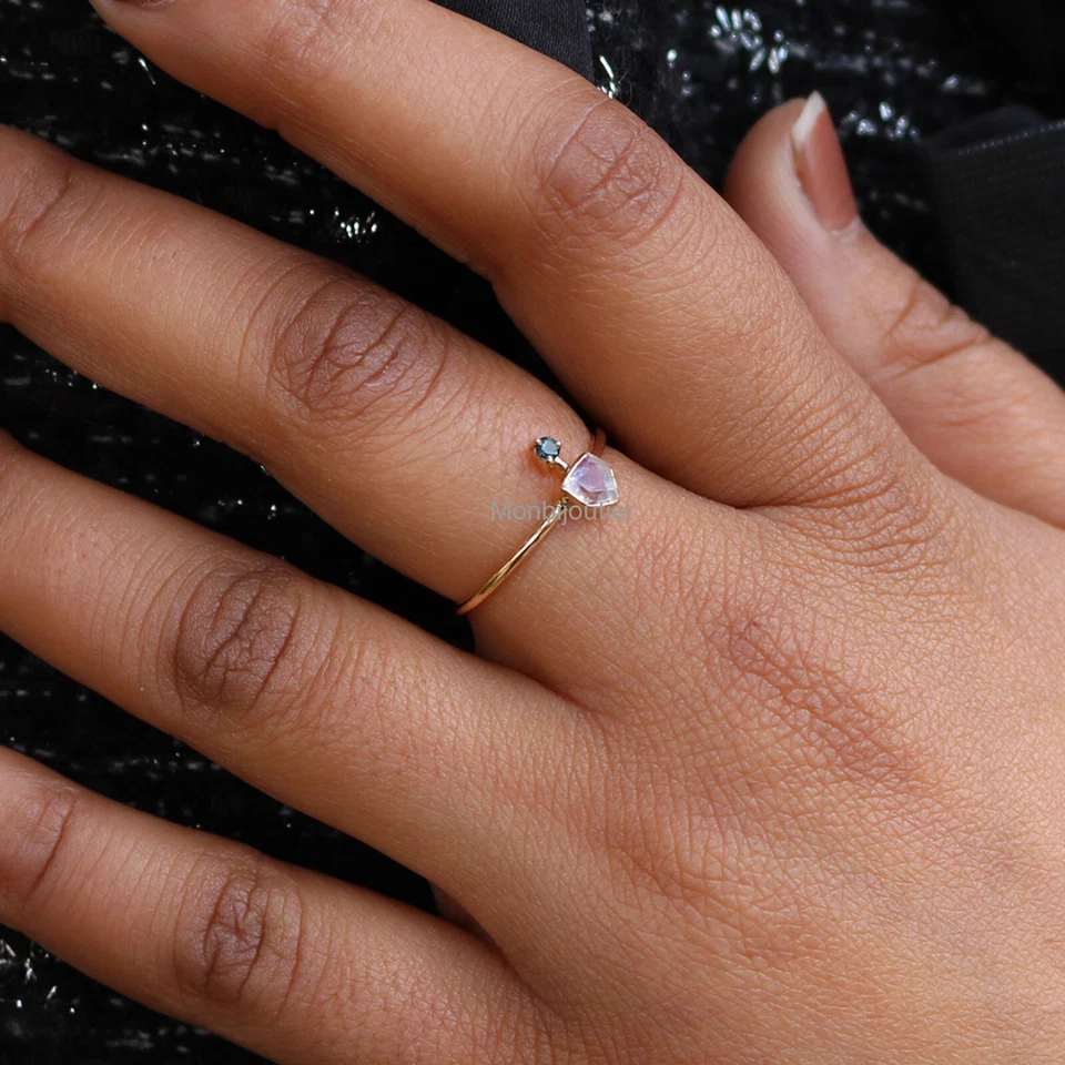 Anillo Topacio Azul Londres Piedra Lunar Arco Iris Real Forma Pentágono Oro Sólido 14k Foto 4 de 4