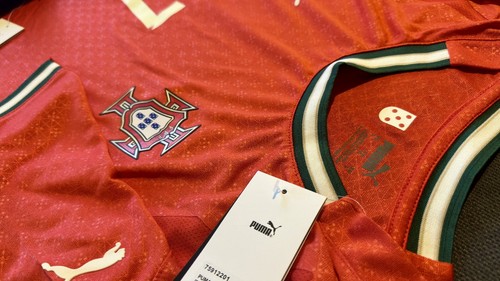 Cristiano Ronaldo New Portugal Jersey, Shorts & Free Socks – Player Edit Size L - Picture 7 of 12