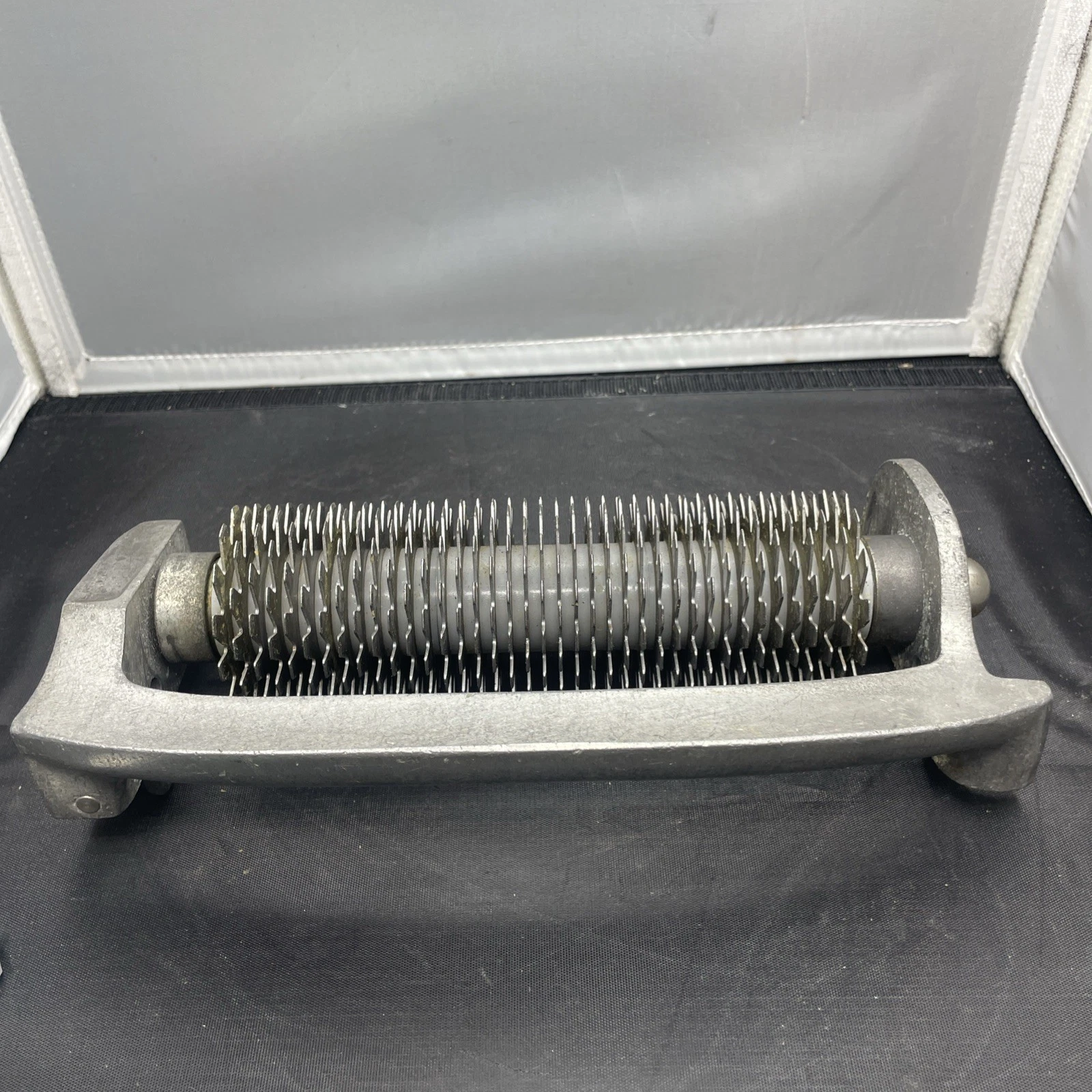 HOBART 400 401 403 BACK ROLLER BLADE MEAT TENDERIZER STEAK CUBER  Free Shipping image 3