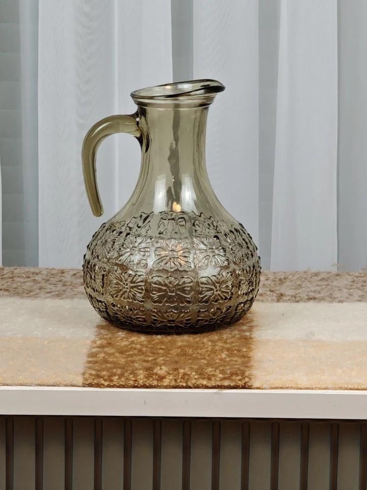 Vintage Italian Smoked Glass Water Pitcher Decanter Embossed Floral 1960s 1970s - Bild 3 von 4
